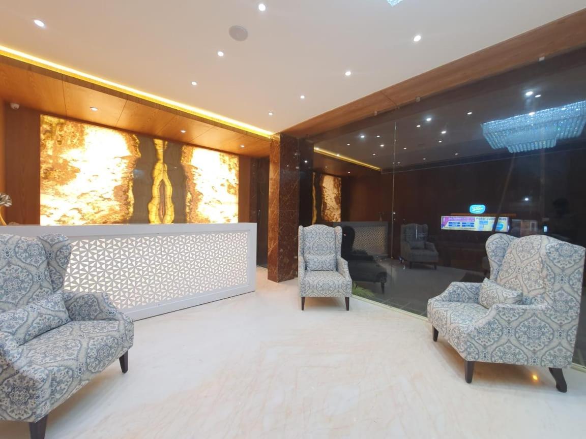 The Moziac Hotel Гвалиор Екстериор снимка