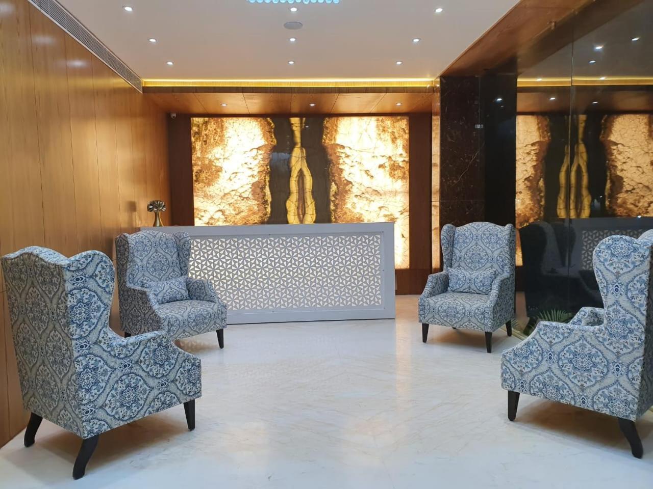 The Moziac Hotel Гвалиор Екстериор снимка