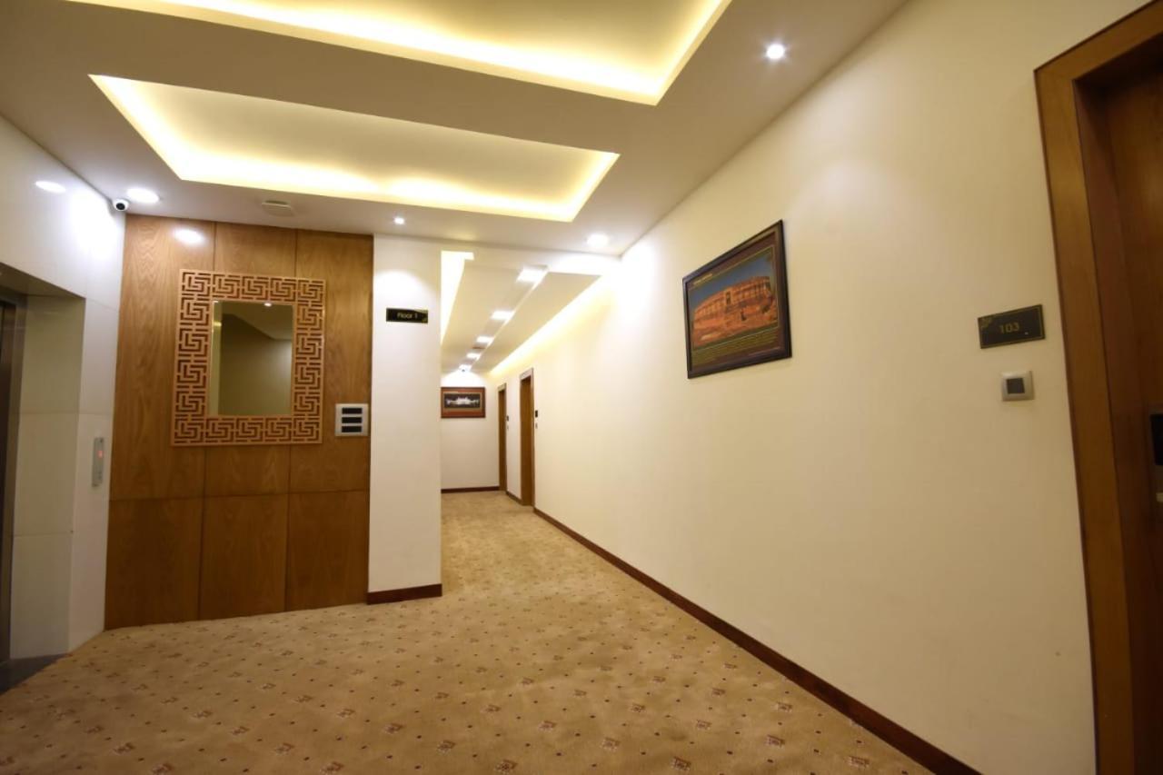 The Moziac Hotel Гвалиор Екстериор снимка